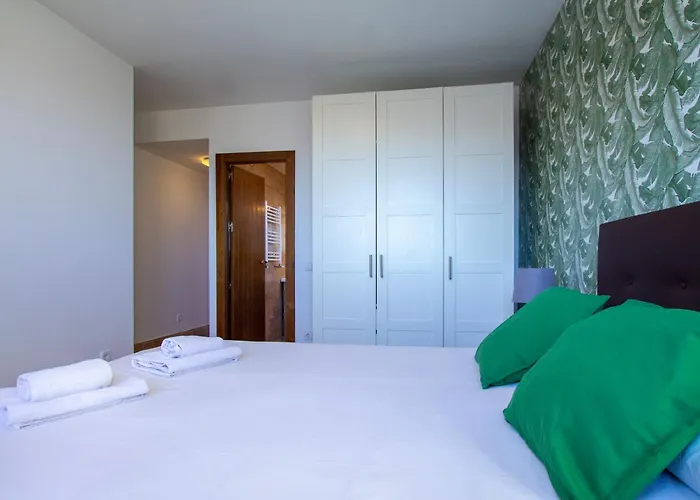 Apartamentos Villablino Arturo Soria